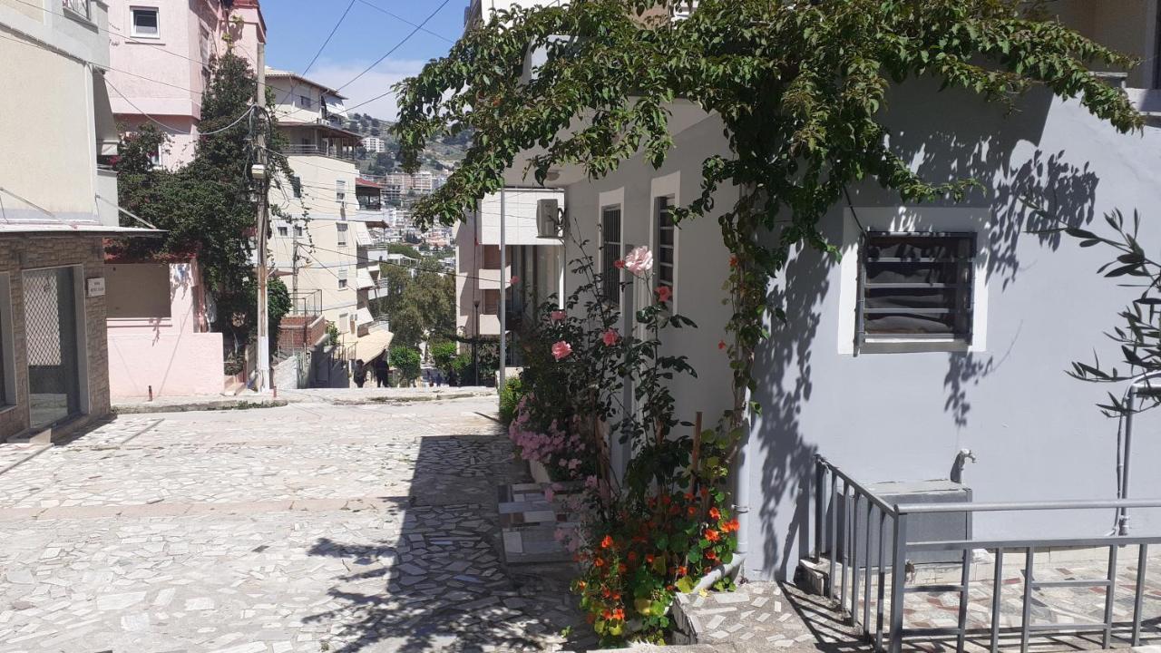 Olti'S Beach House Sarandë Eksteriør bilde